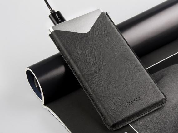 Внешний аккумулятор «NEO AX70L», 7000 mAh